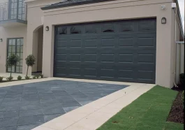 Choosing the Right Garage Door
