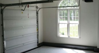 5 Essential Tips for Choosing the Perfect Garage Door for a Modern Home