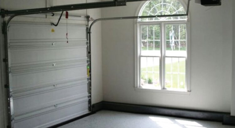 Essential Tips for Choosing the Perfect Garage Door