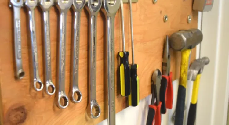 Magnetic Tool Holders