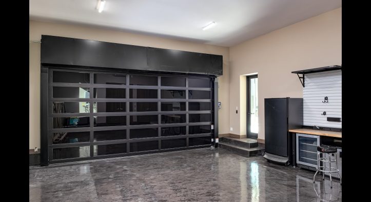 Reinventing Access: Cutting-Edge Features in Modern Garage Doors