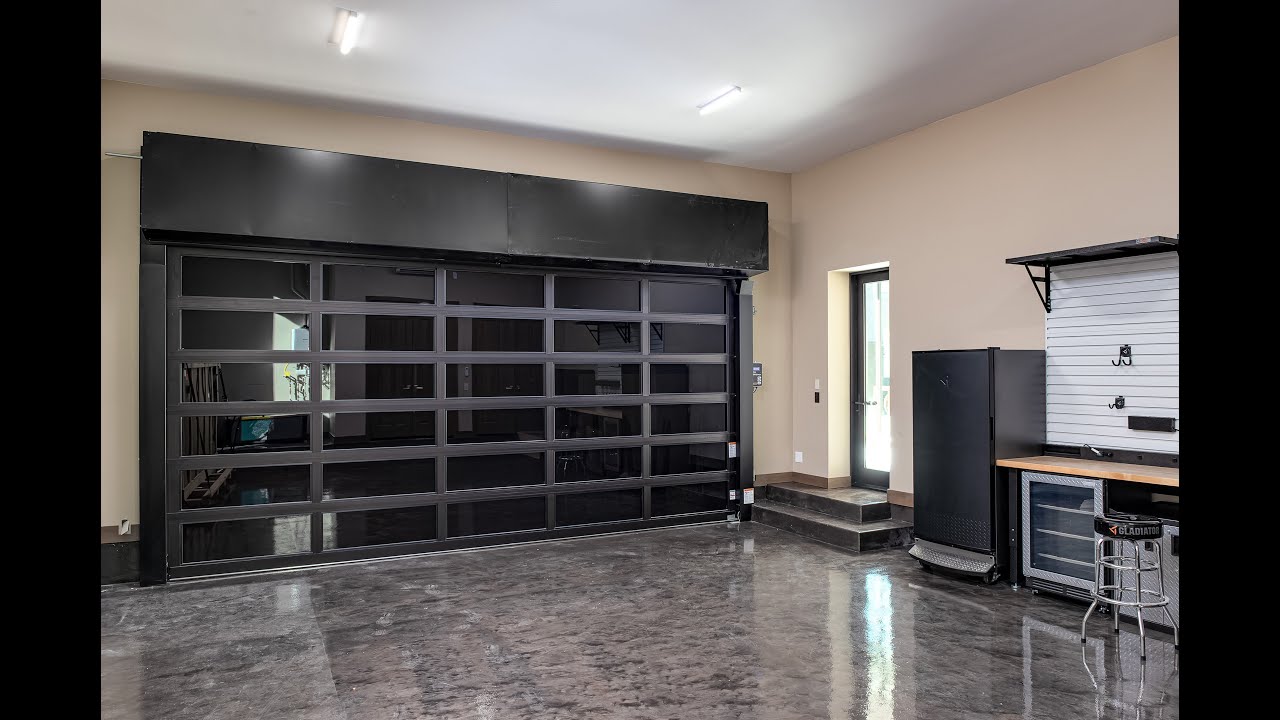Cutting-Edge Features in Modern Garage Doors