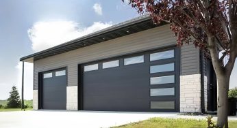 You’ve Been Choosing the Wrong Garage Door Color This Whole Time!